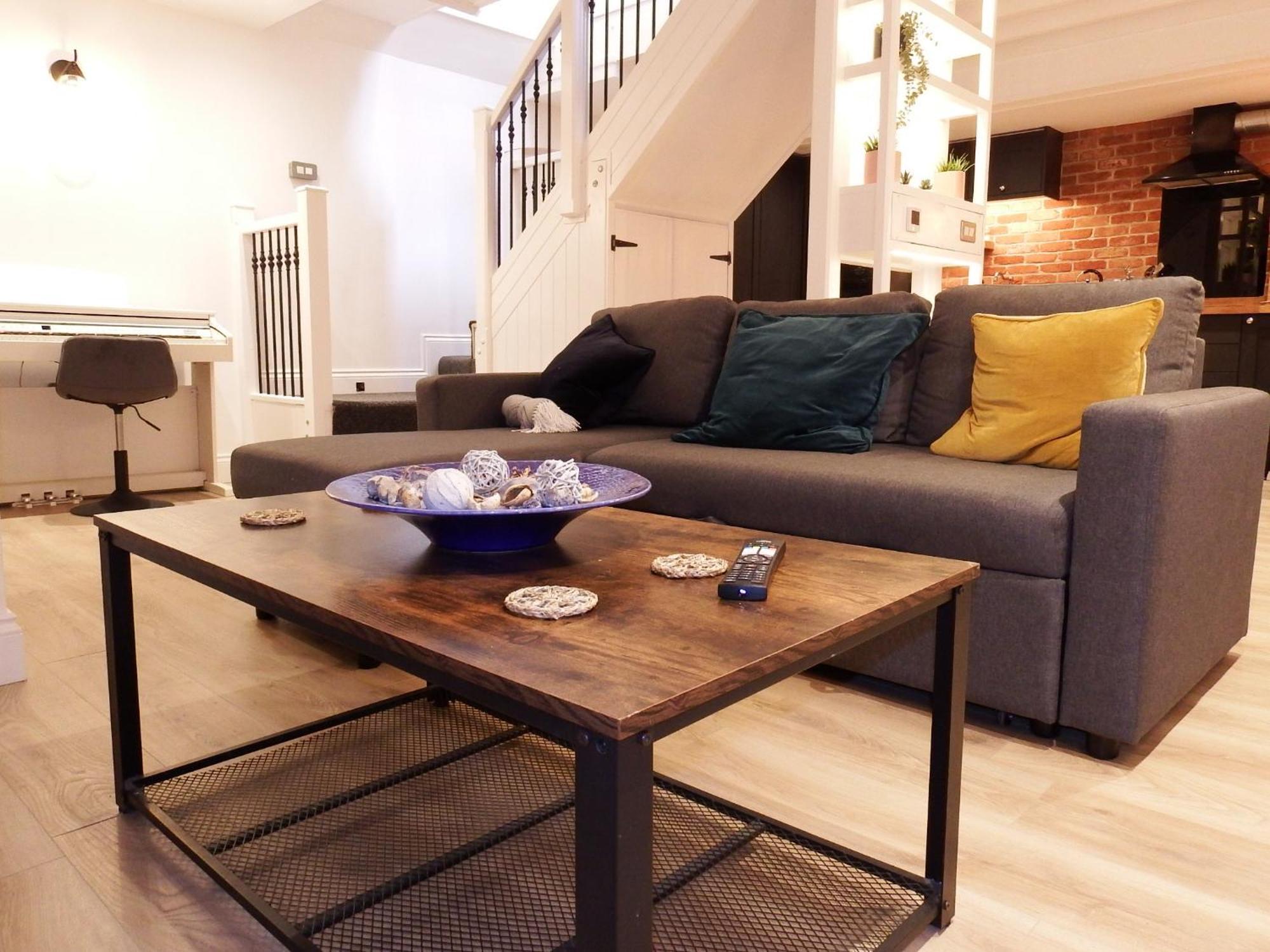 Newly Renovated Stunning Warehouse Apartment Bournemouth Exterior foto